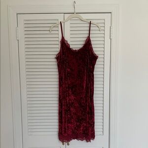 Peter Alexander velour nightie slip